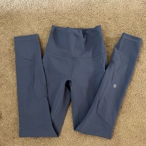 Lululemon wunder train leggings.